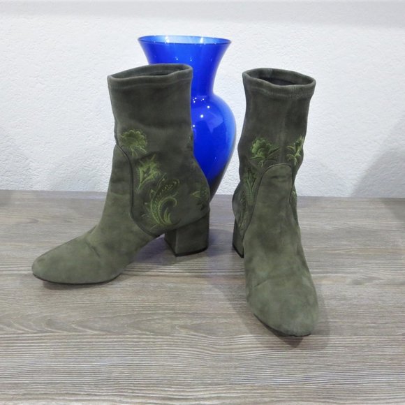Rachel Zoe Olive Army Green Suede Embroidered Boots Block Heel 7 Boho Paisley - Picture 2 of 16